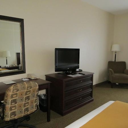 Holiday Inn Express & Suites Whitecourt By Ihg Zimmer foto