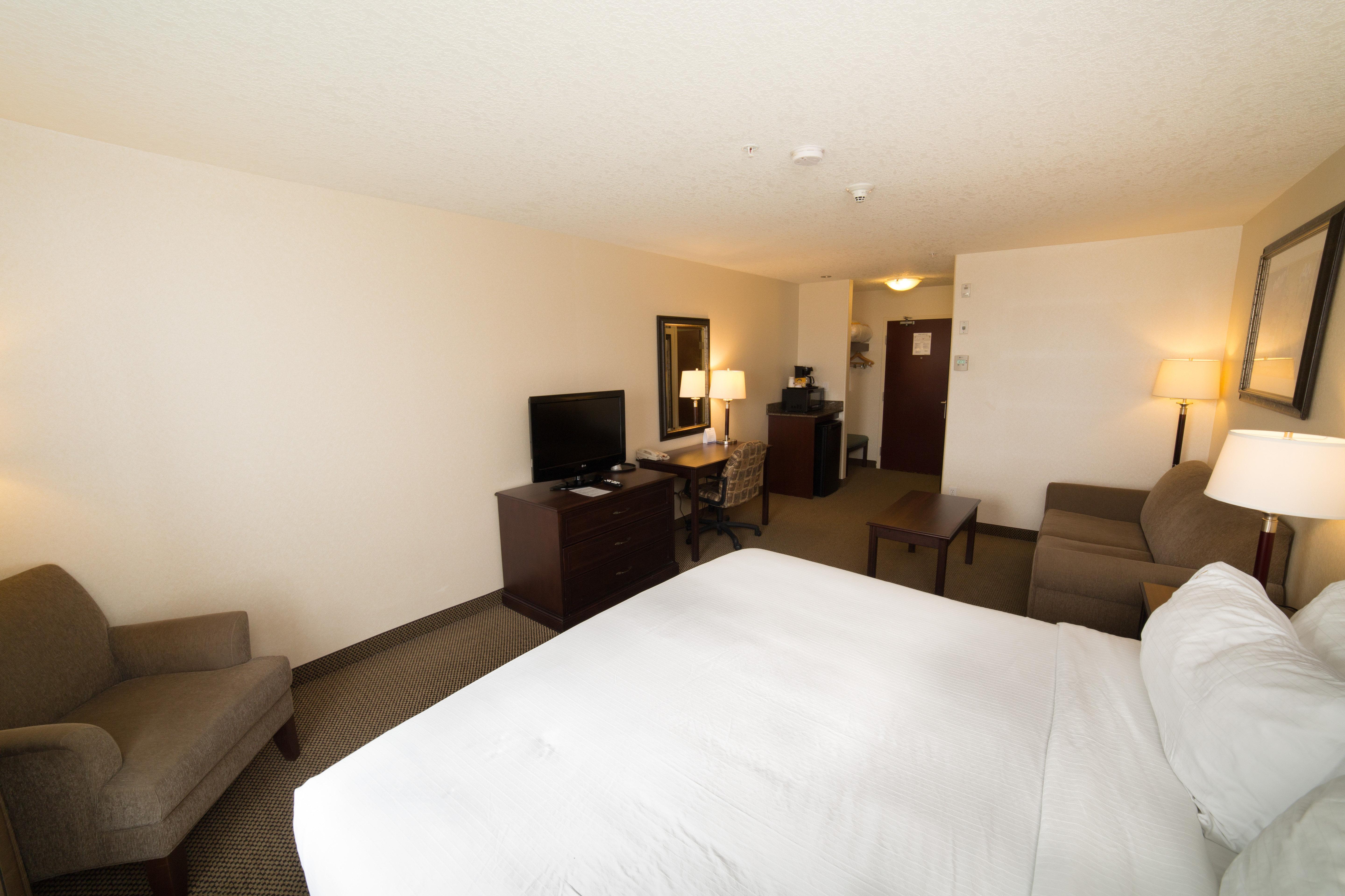 Holiday Inn Express & Suites Whitecourt By Ihg Exterior foto